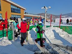 -长春莲花山滑雪场