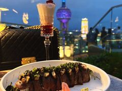 -FLAIR顶层餐厅酒吧(浦东丽思卡尔顿酒店)