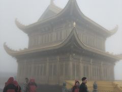 -峨嵋山金顶