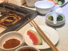 -海底捞火锅鲜切牛肉主题店(长寿路店)