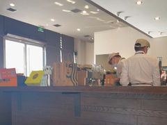 -星巴克(丽水万地广场店)