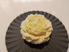 -潮一不贰·法式甜品·生日蛋糕·西式简餐(外滩店)