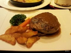 红酒牛排-维兰西餐(万泉河店)