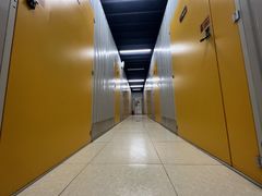 -安东易迷你仓自助寄存仓库(淞虹路店)