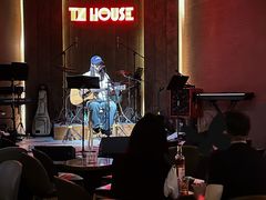 -TZ House音乐现场(来福士中心店)