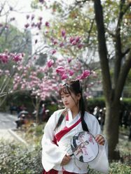 -汉仪华裳汉服馆(打浦桥店)