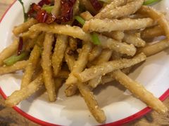 -郑记•不夜城烧烤•龙虾•虾蟹(黄鹤楼店)