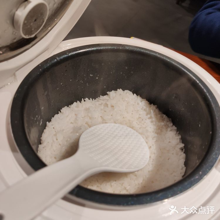 来一碗湖南正宗的辣椒炒肉