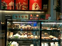面包甜点陈列柜-星巴克(大梅沙8号仓店)