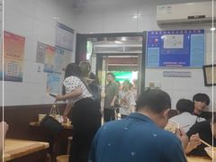 -覃肥叔桂林米粉(粮道街店)