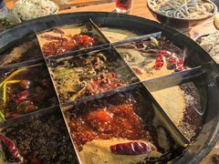 -正南齊北重庆老火锅(光华村直营店)