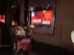 -K+全国连锁KTV(绿地缤纷天地店)