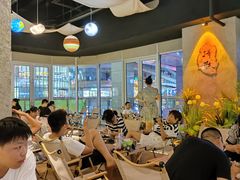 -暮炭·鲜货烧烤小李的精酿酒馆(泽科·空港星泽汇店)