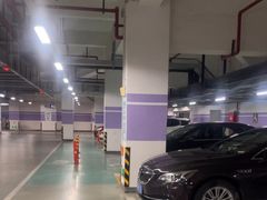 -经纬汇-停车场