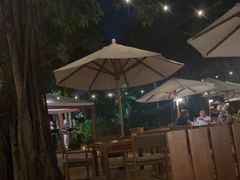 -三亚艾迪逊酒店·海滩烧烤 BARBACOA·现场乐队·浪漫晚餐·烧烤海鲜