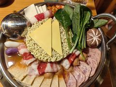 -恩你小木屋·韩式料理(假日广场店)