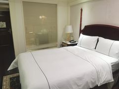 -茂名熹龙国际大酒店(人民广场高铁站店)