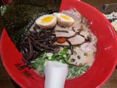 浓厚豚骨海鲜拉面-一豚轩·烧鸟·豚骨拉面(五四路店)