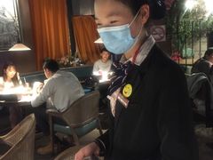 -沪小胖小龙虾(淮海中路旗舰店)