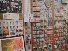 -猫的天空之城概念书店(杭州南宋御街店)