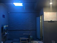 -VR 间客漫·PS电玩·虚拟现实包间游戏电竞(街道口店)
