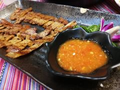 -香巴拉云南餐厅(华莱坞店)