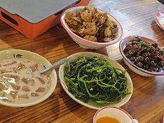 -冶建镜子·老南昌大排档·江西虾王(总店)