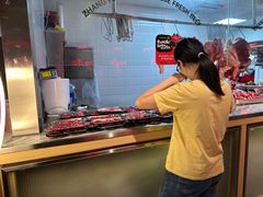 -张哞哞·鲜切牛肉自助火锅(高德置地店)