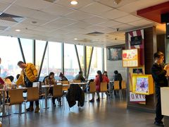大堂-麦当劳(哈西万达店)