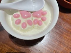 酸奶猫爪慕斯-李犟大爆鳝面·手工蟹黄包(湖滨西湖店)