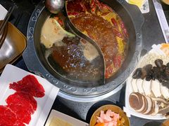 -宽板凳老灶火锅(簋街店)