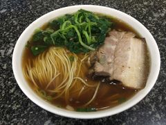 东吴焖肉面-东吴面馆(凯马广场店)