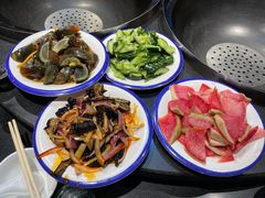 -缘福乡村铁锅炖民宿(八达岭店)
