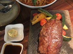 -Erman岩烧牛排(虹桥南丰城店)