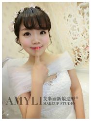 -艾米丽婚纱礼服