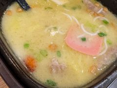 -阿香米线(大唐西市大润发店)