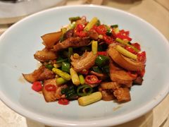 -荷花亭·湖北融合菜(中商广场店)