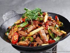-苗侗地道红酸.酸汤鱼·酸汤牛肉