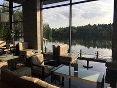 -上海怡沁园度假酒店
