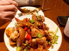 -三个大叔烤羊肉串·歌手驻唱·碳烤鲜肉(西三旗店)