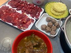 -官塘陈记鱼生·潮汕砂锅粥·牛肉火锅(潮枫路总店)