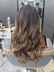 -藤野造型烫发染发