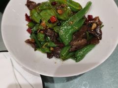 -辛香味烧鱼馆·非遗技艺·排骨红烧肉(光谷医药园店)