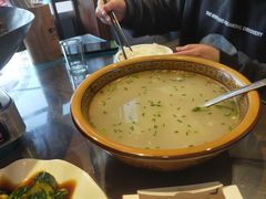 -富正毅三下锅·湘西韵味(天门山索道店)