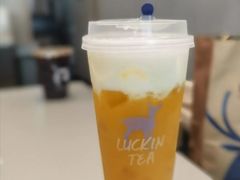 杨枝甘露芒果多-瑞幸咖啡(中洲购物中心店)