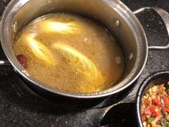 -汤响自助回转火锅百汇(乐峰广场店)