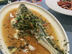-小老板海鲜酒家(董家渡店)