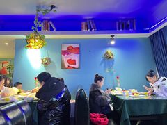 -忘忧草融合私房菜(红鼎国际店)