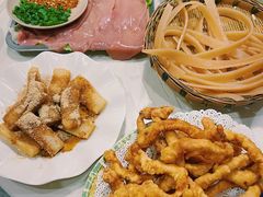 -岗上渣渣老火锅(两路口店)