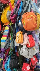 -一德国际玩具文具精品广场(一德路地铁站店)